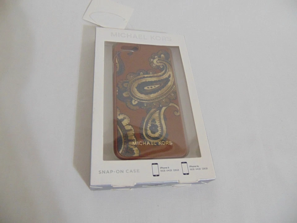 Funda Michael Michael Kors Marrón Cachemira Electrónica iPhone 6 MP1211 $70 Foto 3 de 4
