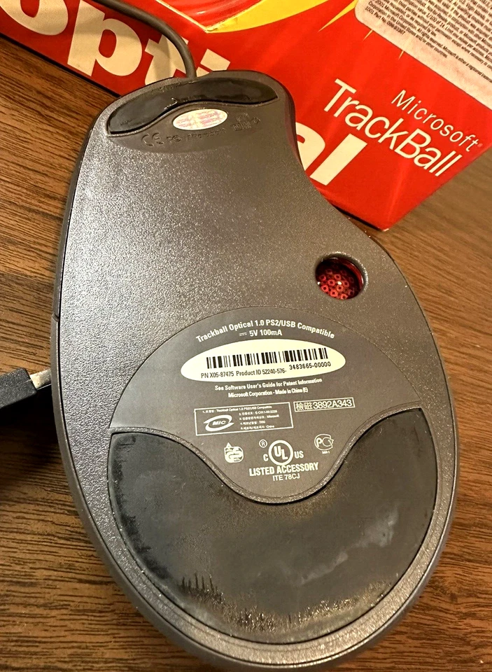 Microsoft TrackBall Optical Mouse High Precision for PC or Mac USB Ergonomic - Image 3 of 4