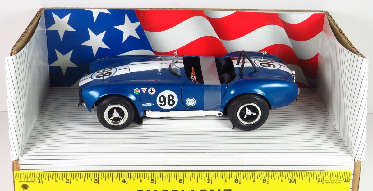 Ertl American Muscle Shelby American Team 1965 Competition 65