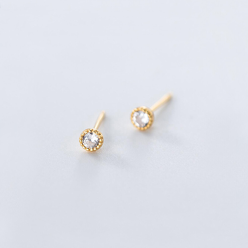 925 Sterling Silver Solitaire CZ Stud Earrings Women Jewelry A1559