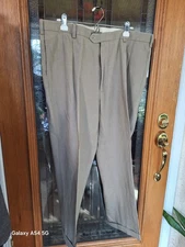 Jos A Bank Pants Mens 40x32 Linen Dress Trousers Traveler Collection Pleated