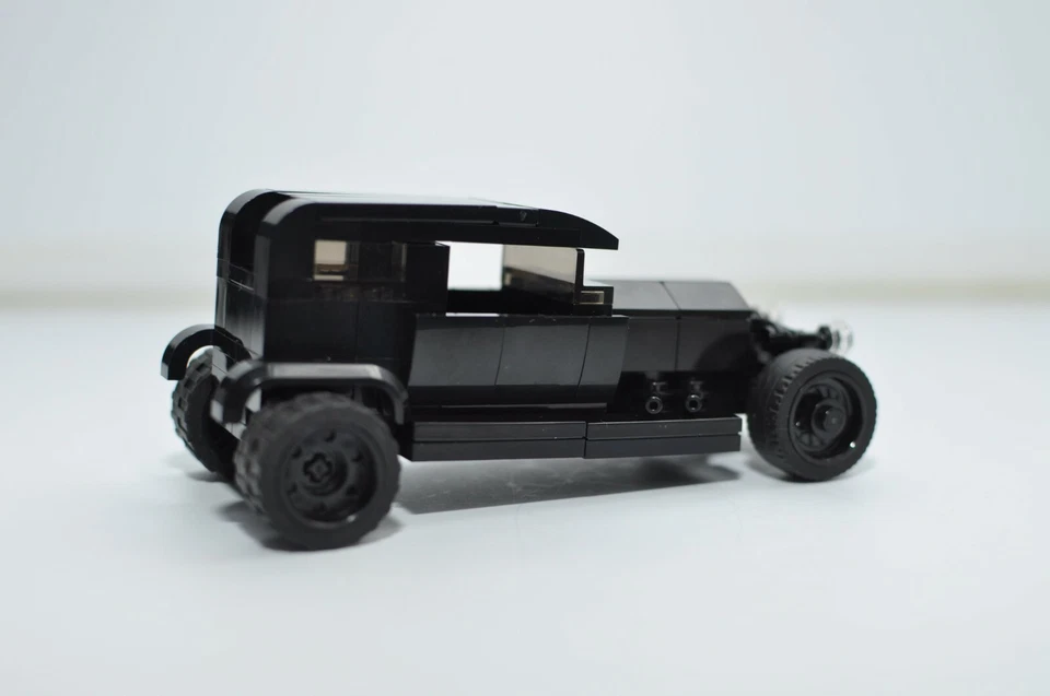 Sedán Tudor 1928 personalizado modelo Hot Rod negro construido compatible con ladrillos LEGO® Foto 4 de 4