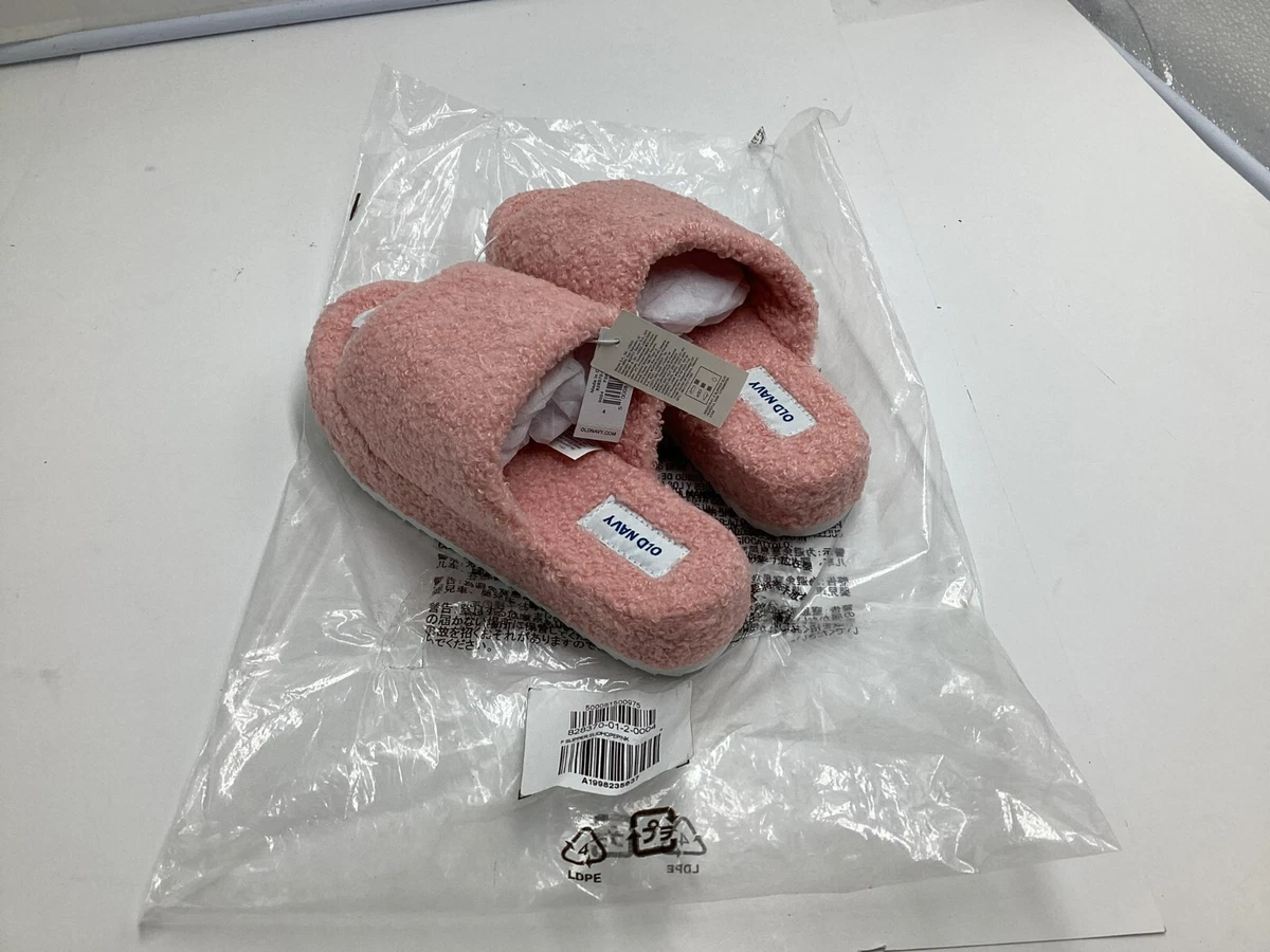 Size 4 New Old Navy Pink Furry Fuzzy Slide Sandals Slippers Cloud