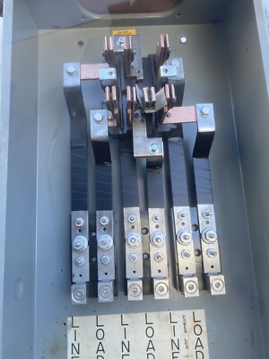 CROUSE HINDS 3 PHASE METER SOCKET 200A -7 JAW- CAT. BY125JO USED GOOD ...