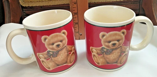 Vintage 1987 Hallmark "Mugs" Cute Teddy Bear Holiday Mugs, Set of 2