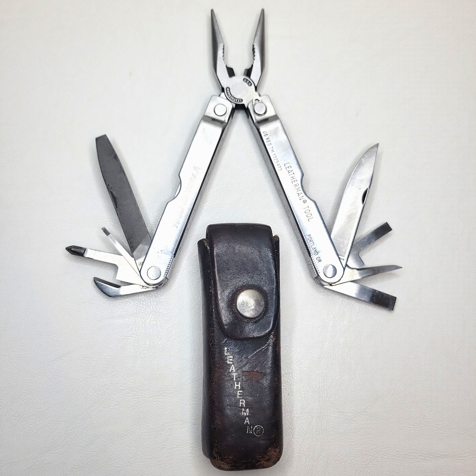 Vintage Leatherman Tool With Original Leather Sheath Survival Pocket Techni Tool