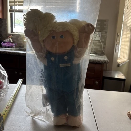 Unopened Cabbage Patch Doll With Blonde Hair
