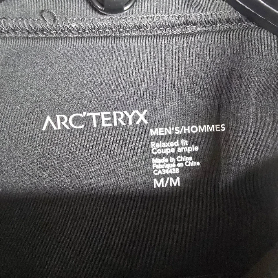 Arc'teryx covert Men's Fleece Jacket Medium Gray Full Zip Relaxed Fit Outdoor - Image 4 of 4