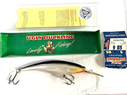 VINTAGE UGLY DUCKLING LURES PACK OF 1 NO. 9 BS SINKING 30 YEARS OLD HAND MADE