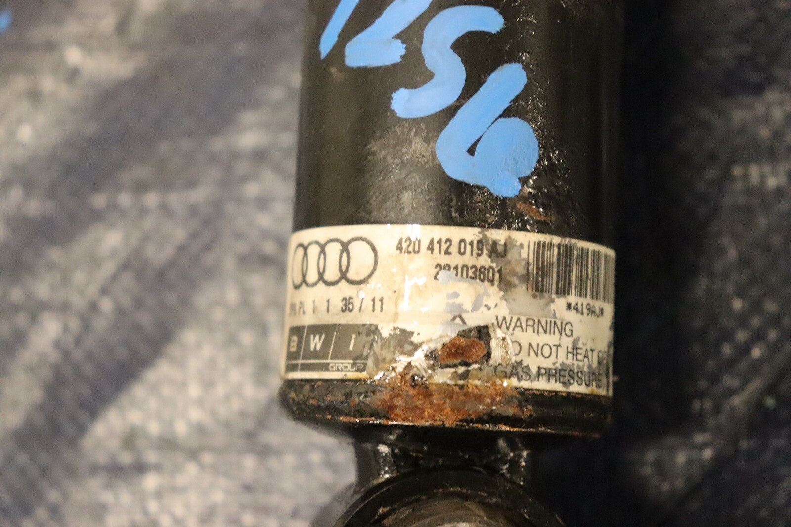 2012 AUDI R8 5.2 QUATTRO SPYDER V10 OEM LH DRIVER FRONT SHOCK & SPRING #1256