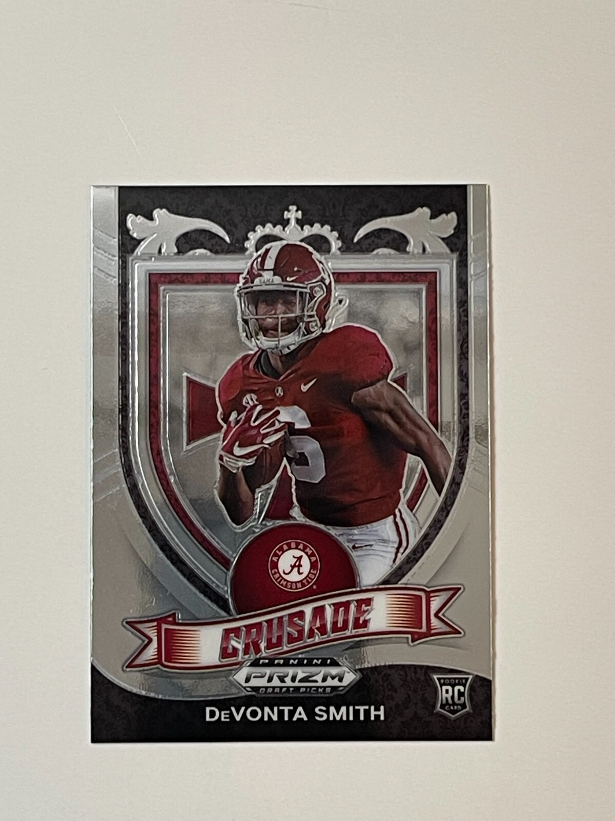 2021 Panini Prizm Draft Picks - Crusade #165 Devonta Smith (RC)