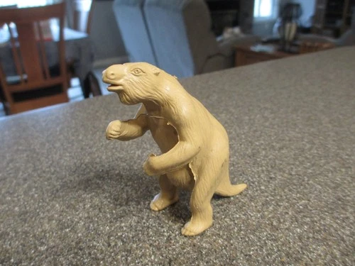 VINTAGE MARX TAN MEGATHERIUM PREHISTORIC DINOSAUR