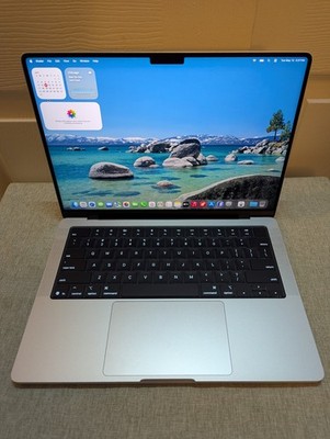 Apple MacBook Pro 2025 14'' M5 10C CPU/GPU 32GB 1TB Silver 1 YR Warranty 2 CYCLES