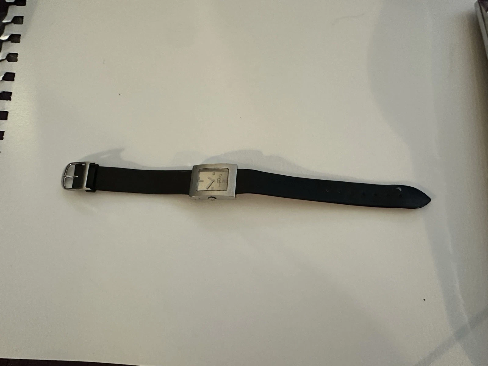 Christian Dior modèle femme D78 109