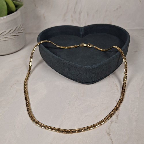 Gold Tone C Link Chain Necklace Versatile Everyday Wear Layering Foldover Clasp - Picture 6 of 17