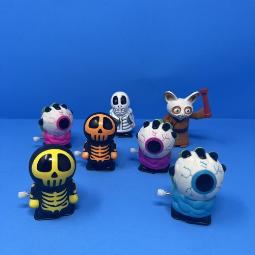 Halloween Wind Up Toy Assortment 7 pc Walking toys - Halloween Kids Toy - Picture 8 of 24
