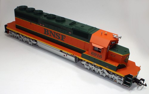 G scale USA Trains EMD SD40-2 Diesel Locomotive BNSF 6916 DC w/Lights - Picture 3 of 7