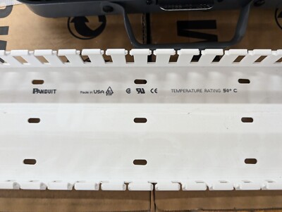 New, Panduit, G4X1.5WH6, WIRE DUCT SLOTTED SCREW 6' WHITE, Loose