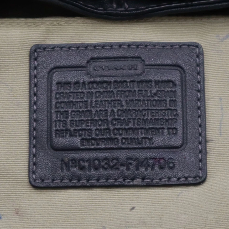 Coach Leather Shoulder Bag Black Classic Timeless Slouchy Minimalist Boho Casual - Image 3 of 4