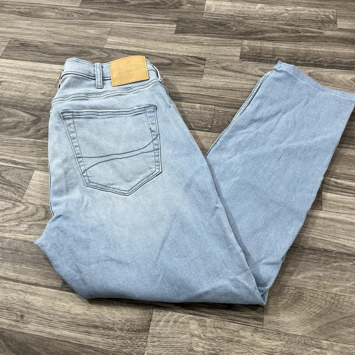Hollister Extreme Skinny Ripped Light Wash Blue Jeans Men