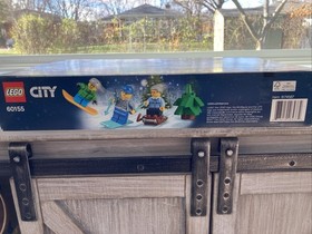 Lego City Advent Calendar / 60155 Retired 2017/NIB