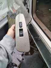 2001-07 Toyota Sequoia Passenger Window Switch Right Power Lock OEM Gray