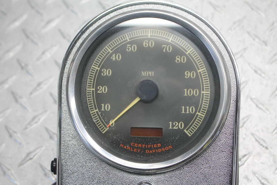 2003 HARLEY-DAVIDSON DYNA WIDE GLIDE ANNIVERSARY FXDWG GAUGE 52,159 MILES W/TRIM - Image 2 of 4