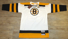 Mitchell & Ness Boston Bruins Willie O'Ree #18 1958 Jersey $150 Youth Size L/XL