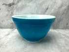 Pyrex Primary Color Blue Mixing Bowl 1-1/2 pt Nesting Vintage #401 Small Chip