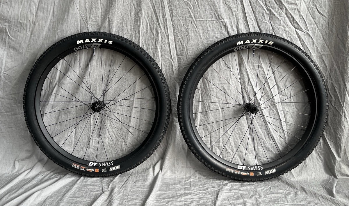 DT Swiss 350 Hubs / XM 1700 Wheelset 29