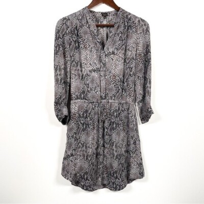 babaton silk dress Aritzia Babaton Green Silk dress