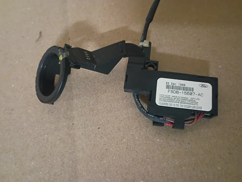 FORD ANTI THEFT PATS TRANSCEIVER F8DB-15607-AC - Image 4 of 4