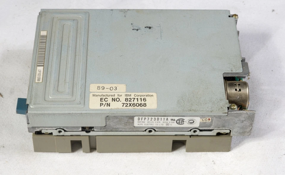 Vintage IBM PS/2 Floppy drive 72X6088 Alps DFP723D11A 1.44MB 2688 - Image 4 of 4