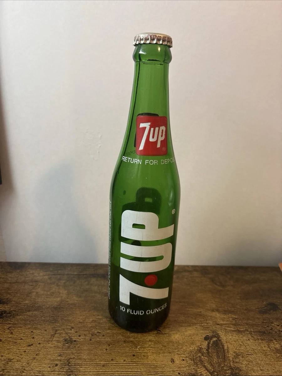 7up Glass Bottle In Collectible Soda Bottles (1900-Now) for sale