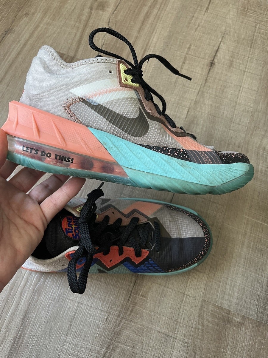 Nike LeBron 18 Low x Space Jam Summit White Size 4.5Y DJ3760-115