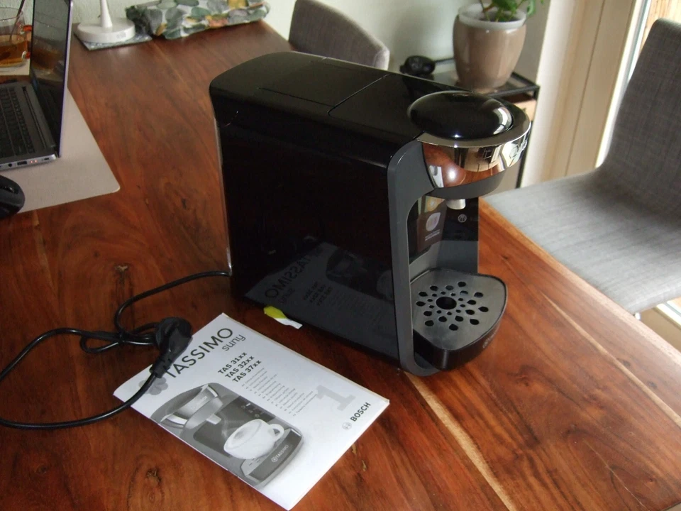 Bosch TASSIMO SUNY TAS3102 1300W 0,8L Kapselmaschine - Schwarz - Bild 2 von 3