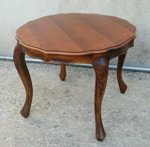 Tavolini d'antiquariato barocco