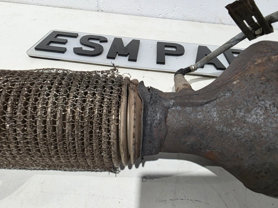 Ford Fiesta St180 Catalytic Converter With Both Sensors - Image 3 of 4