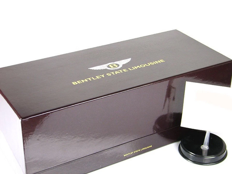 1/18 Minichamps 2002 宾利女王州立豪华轿车压铸汽车模型 — 第 2/4 张图片