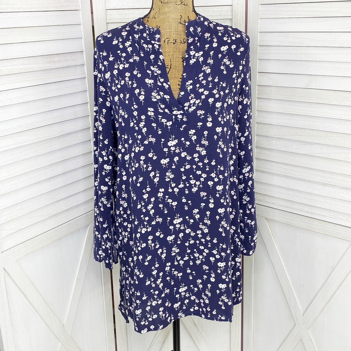 blue floral bell sleeve dress Hyacinth House Blue Chintz Clarice Bows Dress Blue Floral w/ Bows / XS main image 0