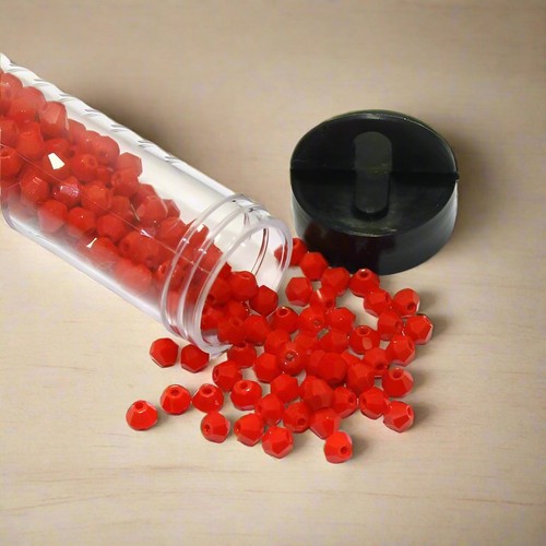 400 Pcs, 4mm Opaque Red Faceted Crystal Bicone Beads - Picture 4 of 8