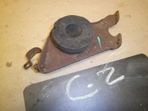 1968 71 1972 CHEVELLE MALIBU SKYLARK CUTLASS AC UNDERHOOD HOSE MOUNT