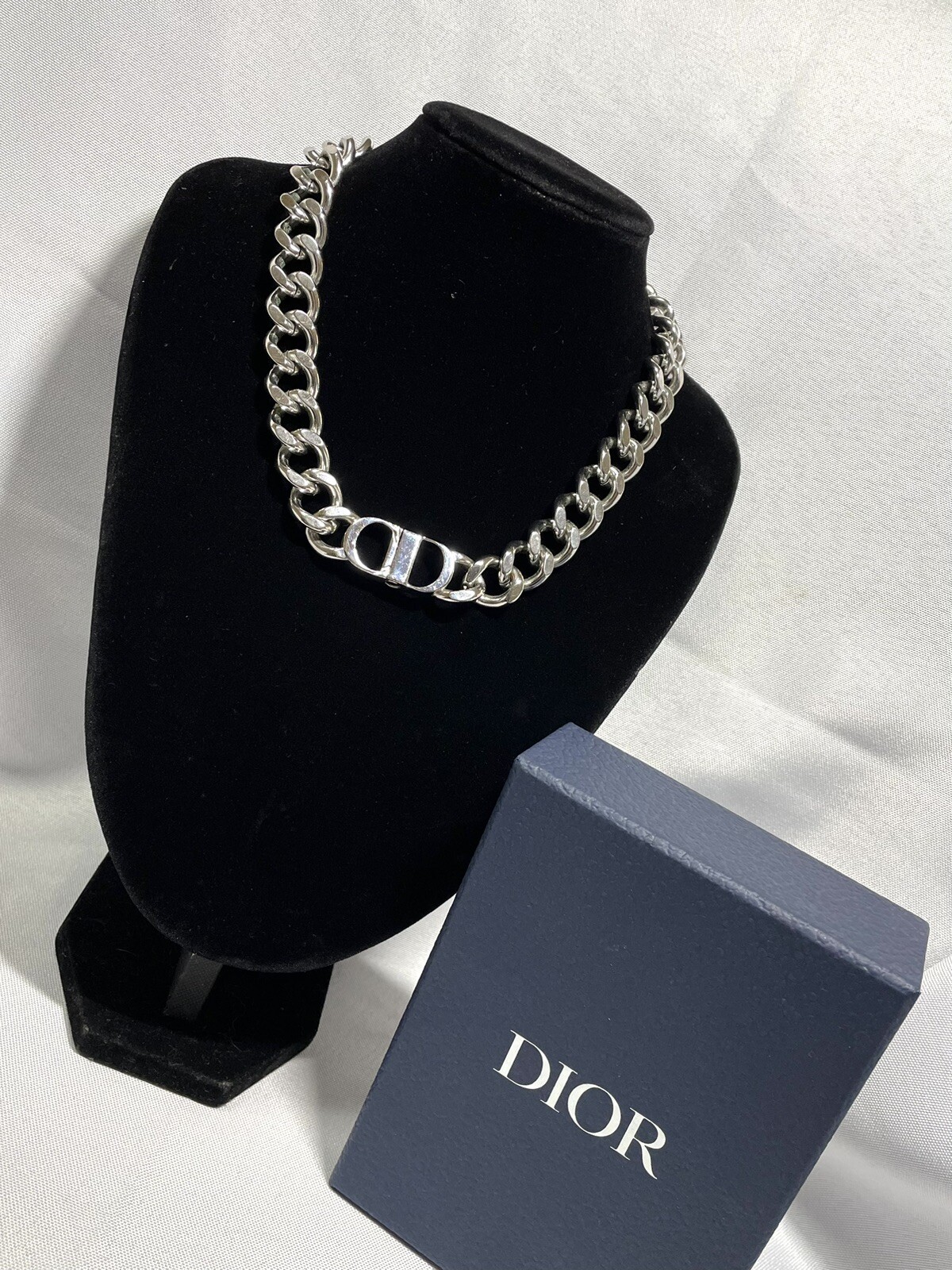 Dior CD Icon Silver Chain Link Necklace with Box and Accessories