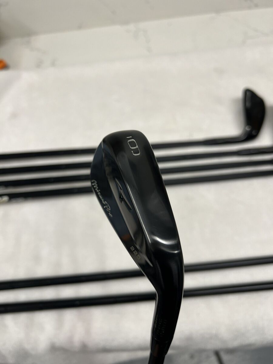 NEW PRICE DROP** New Mizuno Pro 225 Black Iron Set / 4-P NEW PRICE DROP** New Mizuno Pro 225 Black Iron Set / 4-P