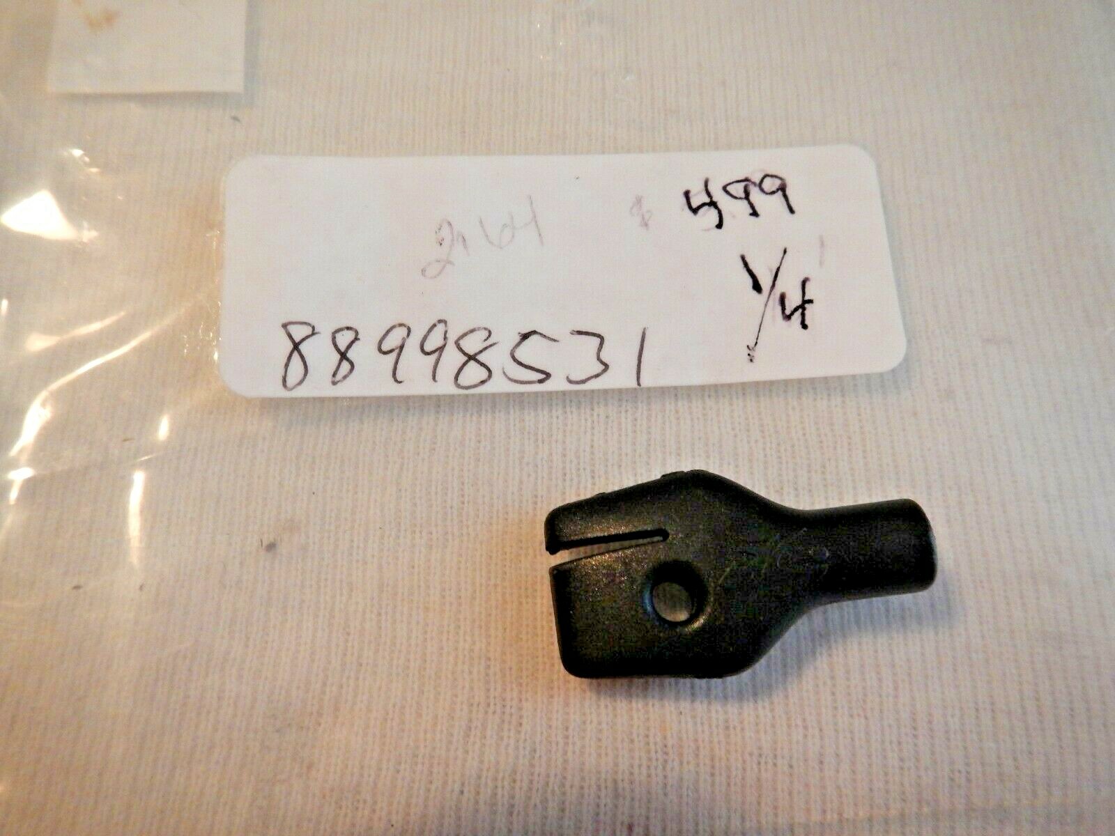 - 1/4" Batten Cap For Adventure Island Trimarans - 88998531