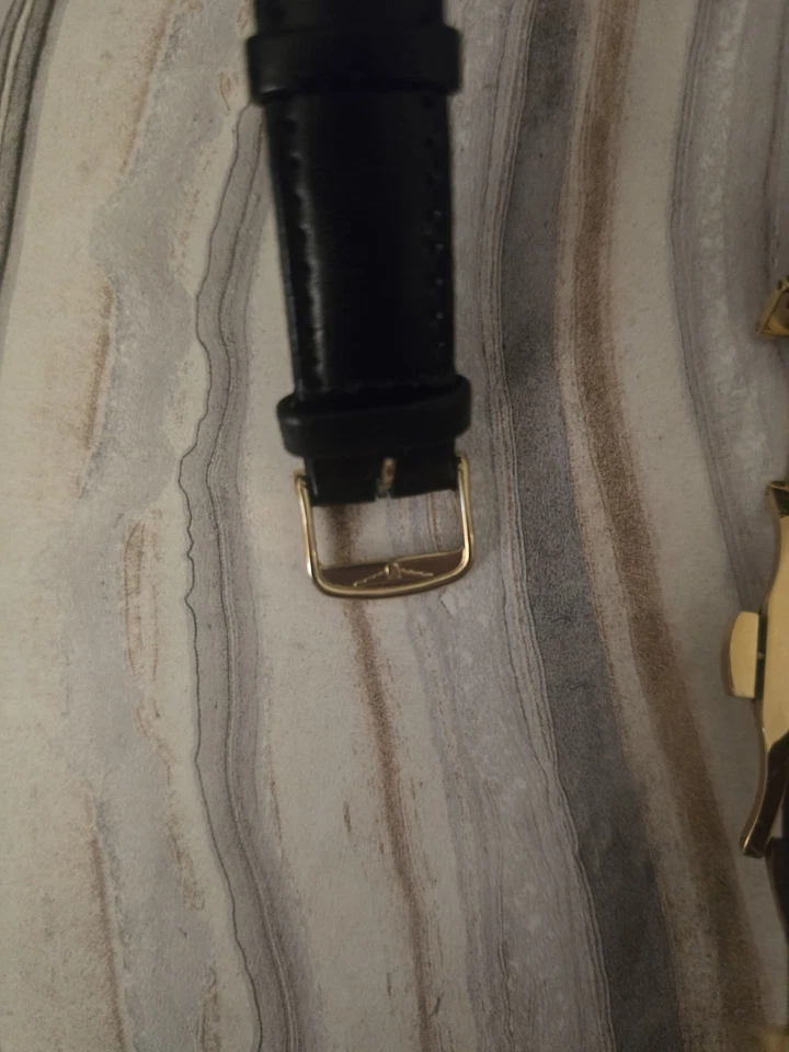 浪琴 Master Collection 金色计时码表- L4.642.2 最近完整色板服务 — 第 2/4 张图片