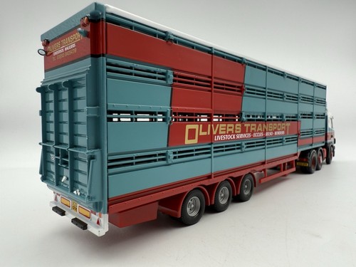 Trasportatore bestiame 1:50 Corgi Scania serie 4 olive CC12222 - con scatola - Foto 3 di 13