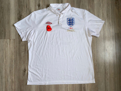ENGLAND POPPY REMEMBRANCE 2010/2011 HOME FOOTBALL SHIRT TRIKOT UMBRO GRÖSSE...