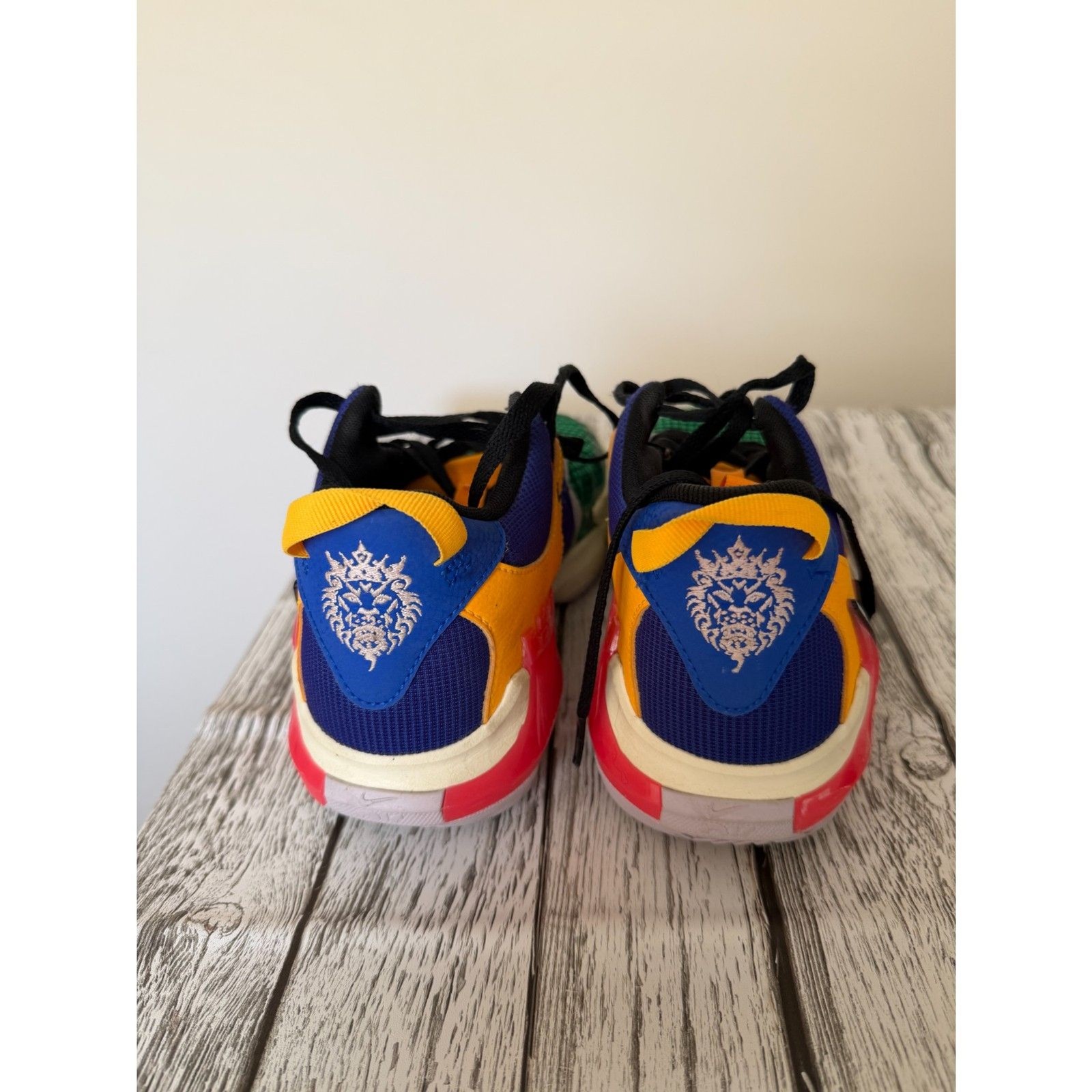 Nike LeBron Witness 7 shoes