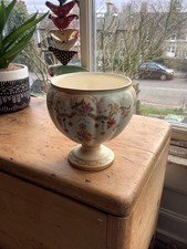 vintage old Crown Devon Fieldings  blushware ceramic pedestal vase (B9)